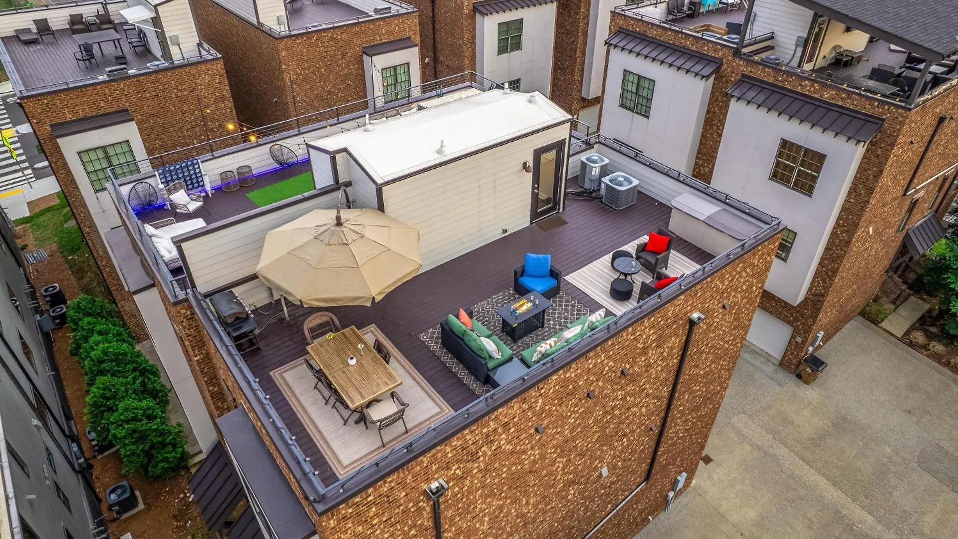 Melodic Skyline - Rooftop Views - 5 Mins To Broadway Nashville Holiday home